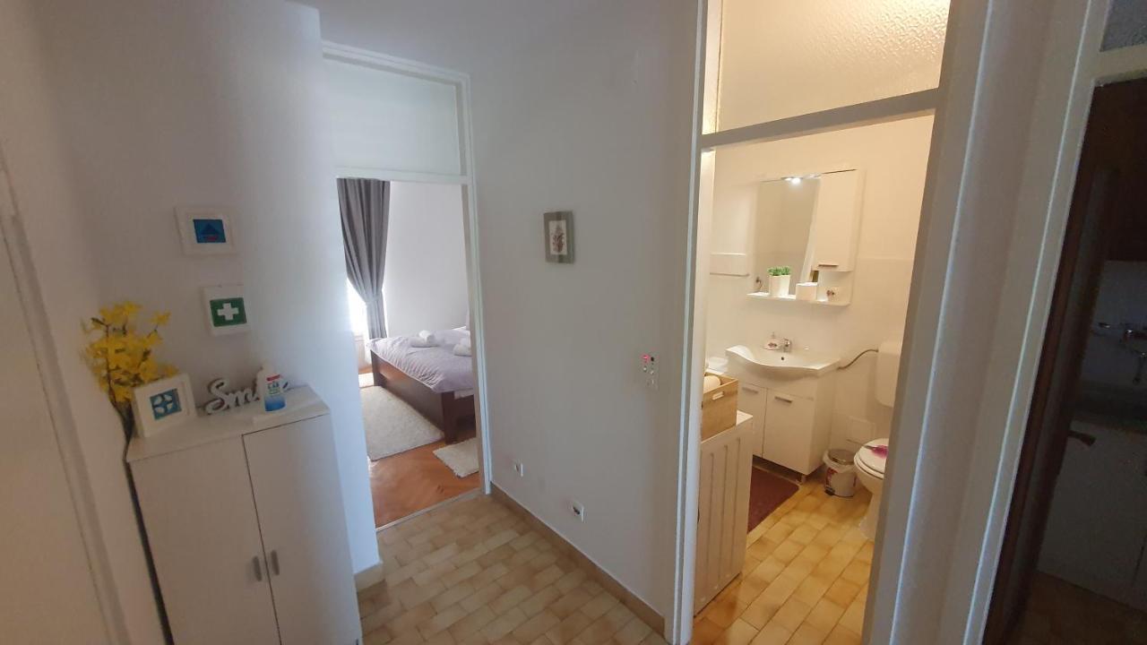 Apartment Dina โอมิช ภายนอก รูปภาพ